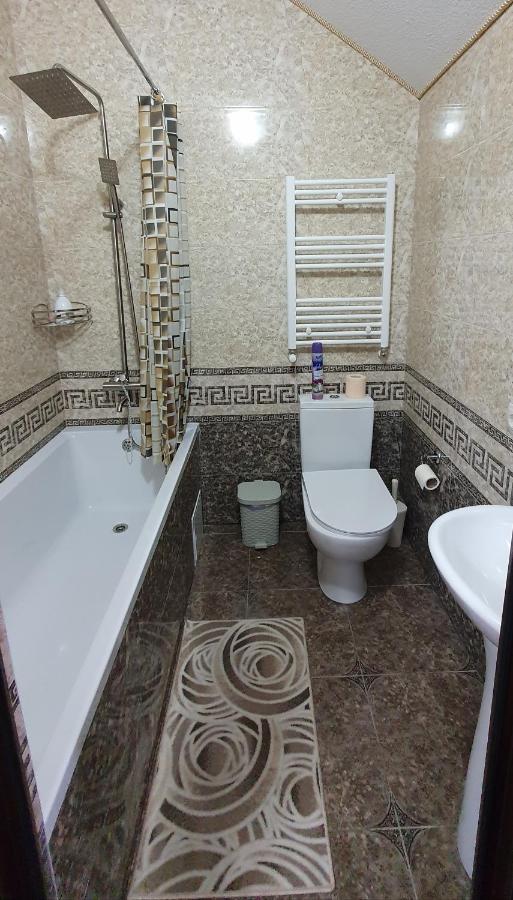 Hotel Konus Falesti Екстериор снимка