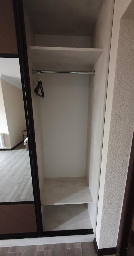 Hotel Konus Falesti Екстериор снимка