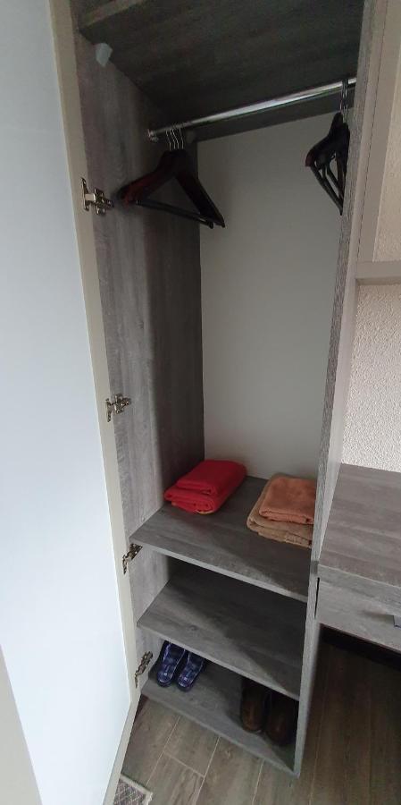Hotel Konus Falesti Екстериор снимка